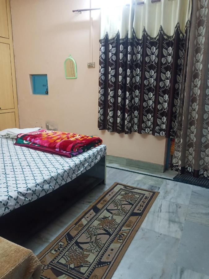 Sunita Homestay *