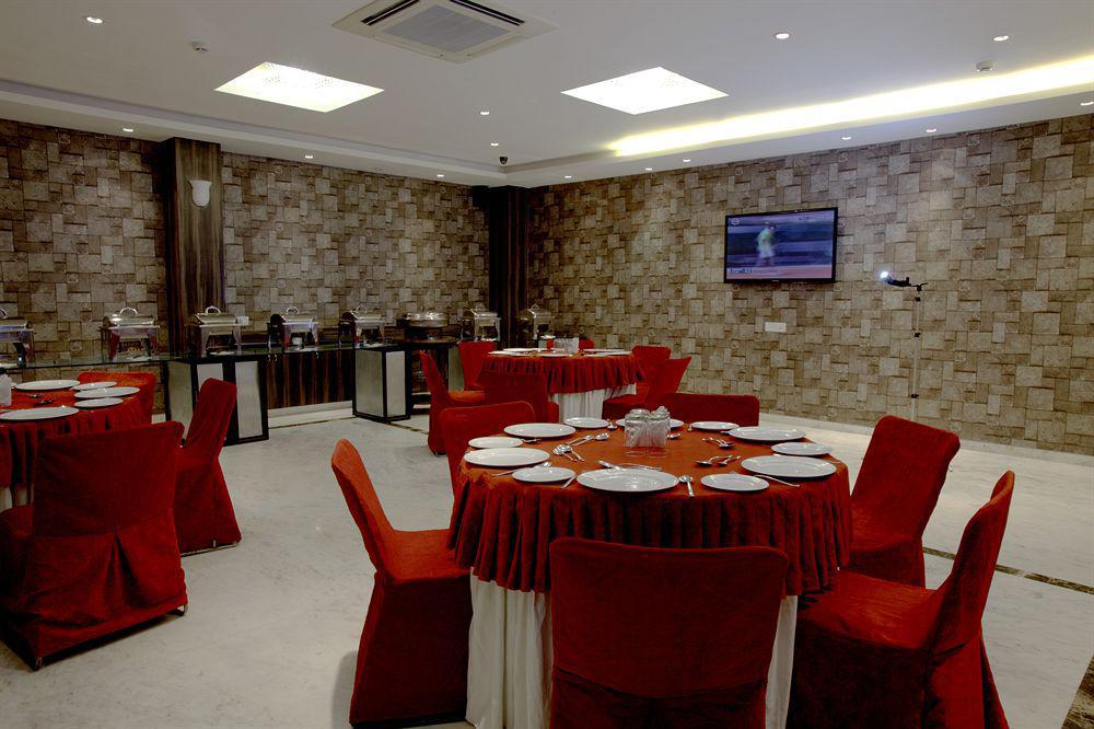 Mango Hotels, Samed Agra Hotel