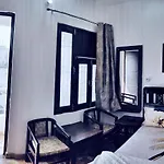 Luxury Taj Homestay, Stay 1Km Walking Distance From Taj Mahal East Gate