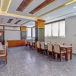 Hotel White House