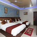 Hotel Dolphin