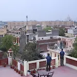 Hotel Taj Village - Taj Mahal Distance Only 700 Meter
