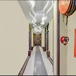 Om Sai Nath Hotel & Restaurant By Wb Inn