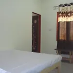 Hotel M J