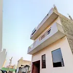 Divine By Awesome Homestay