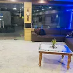 Hotel Premium Blue Ray 500 Meter Tajmahal