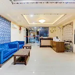 Hotel Sahibs Royal Ville - 500M From Taj Mahal