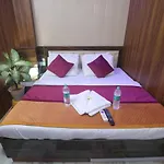 Hotel The Taj Angel Home Stay