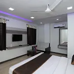 Oyo Hotel Vaishnavi Heritage Inn