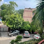 N.Homestay