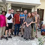 Alibaba\'S Indiana Homestay