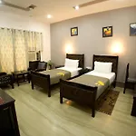 Pearl Of Taj Home Stay