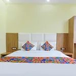 Hotel Urban Star
