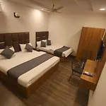 Hotel Saarthi