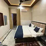 Taran Bliss Home Stay Agra- Near Taj Mahal