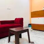 Hotel Premium Grand Fully Air Condition And Spacious Room Top Rated And Most Luxury Hotel Near Taj Mahal