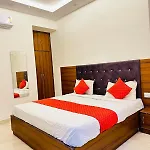 Hotel Town Kama Palace