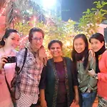 Sai Home Stay Bed & Breakfast- Near Tajmahal