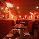 Oyo 8095 Hotel Areeba