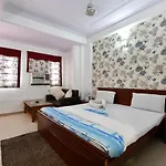 Hotel Neelkanth