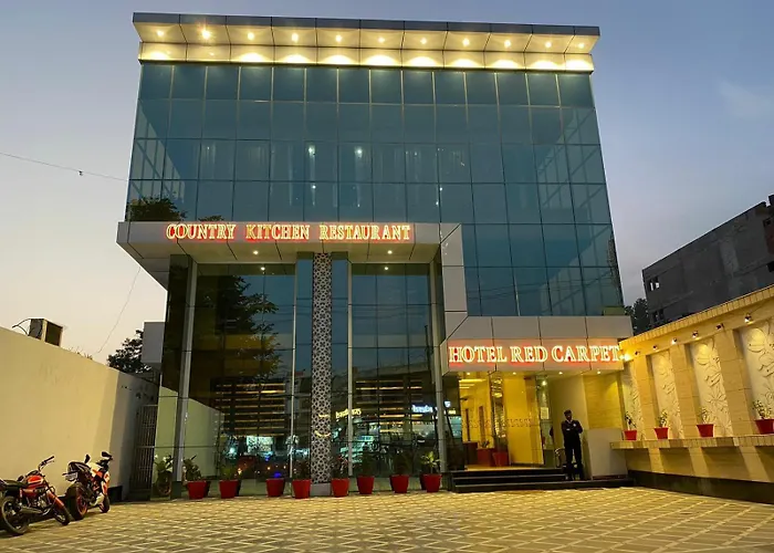 Hotel Sahibs Red Carpet - Family & Corporate Hotel