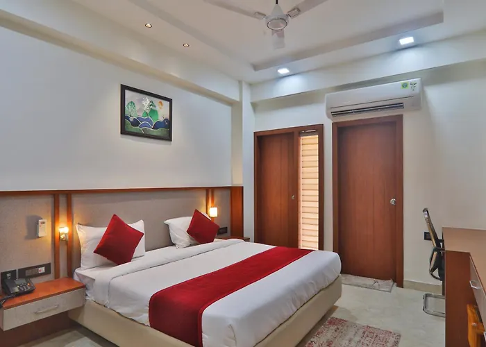 Hotel Premium Grand Fully Air Condition And Spacious Room Top Rated And Most Luxury Hotel Near Taj Mahal
