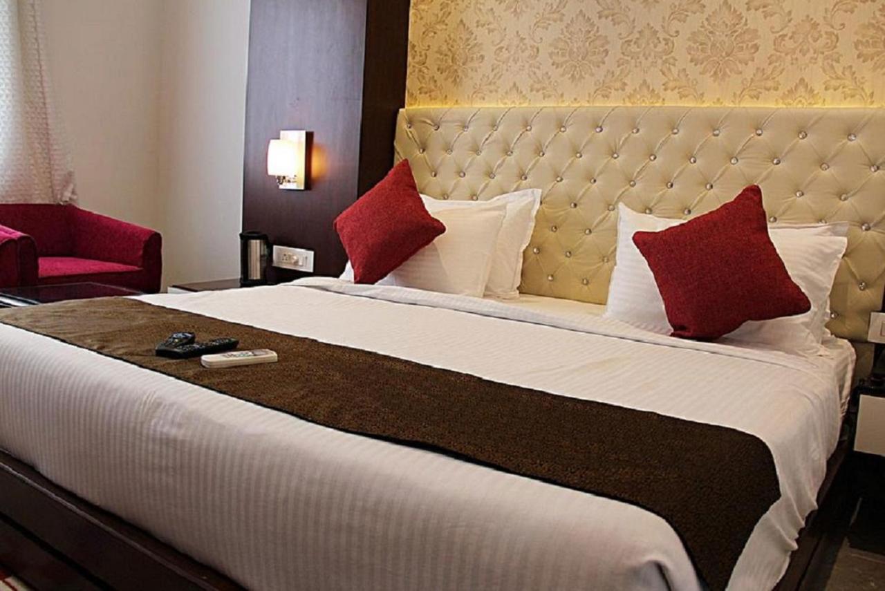 Taj Heights Hotel Agra (Uttar Pradesh)