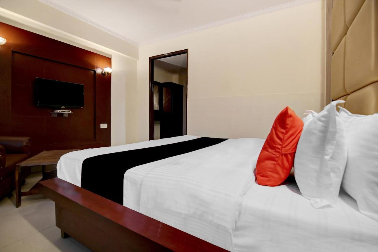 Capital O 31045 The Taj Residency- A Heritage 3*