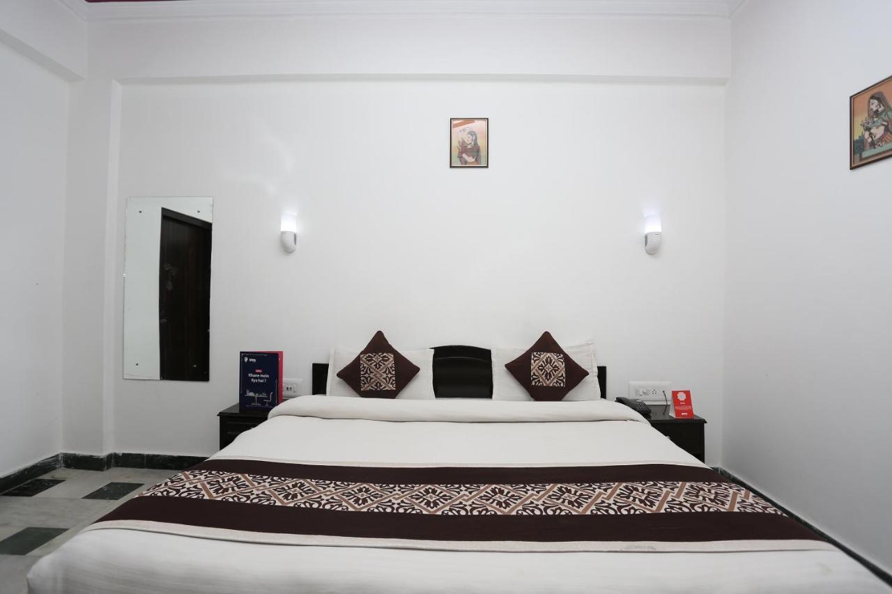 Priya Hotel 3*
