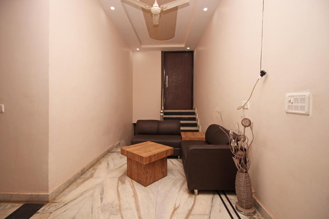 Oyo 3202 Gayatri Residency Hotel