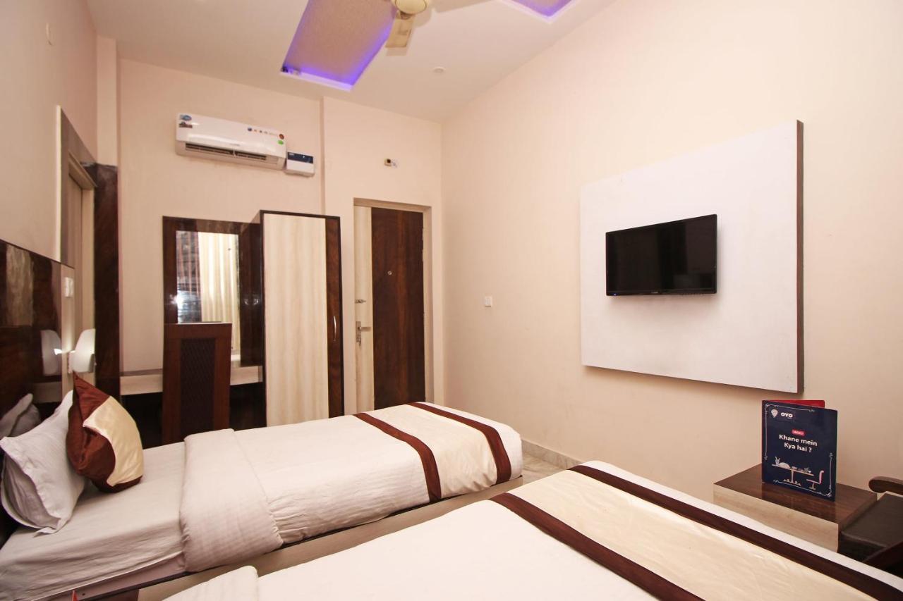 Oyo 3202 Gayatri Residency