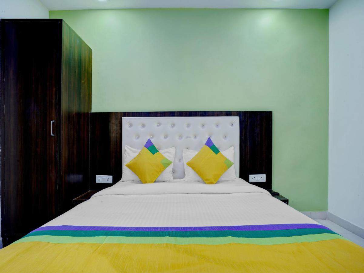 Hotel The Orient Tree, Agra 3*
