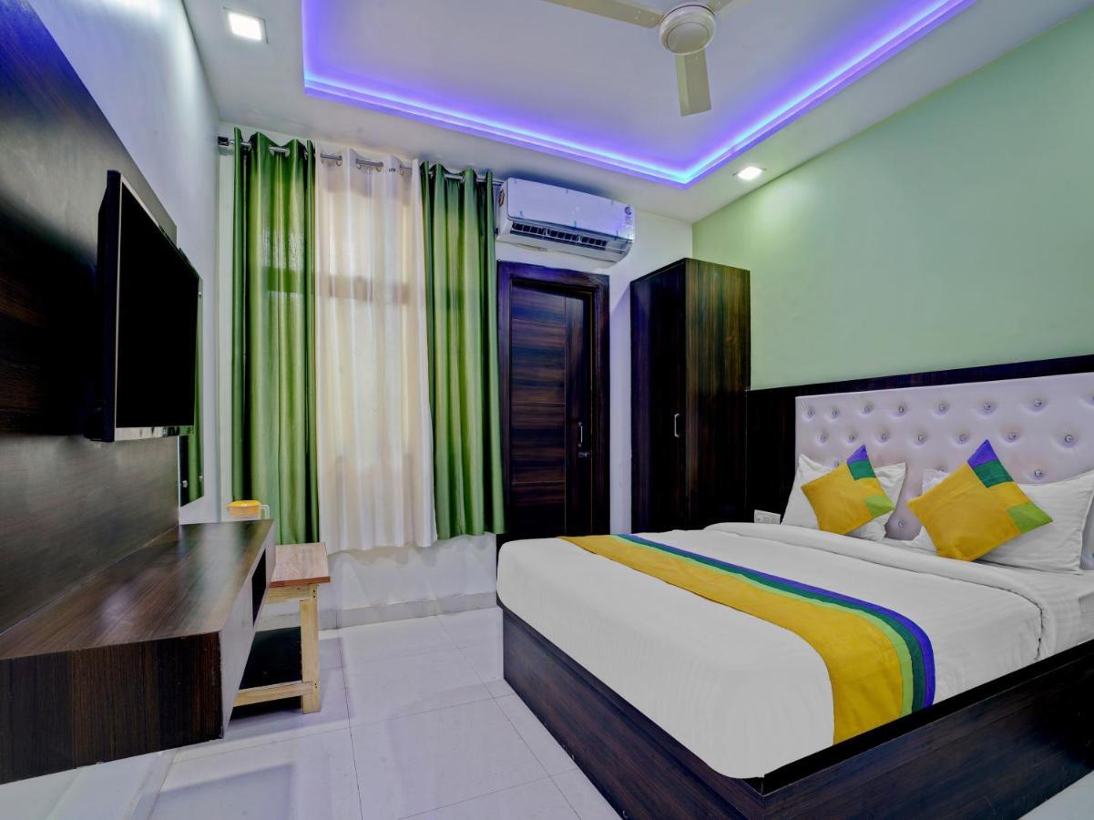 Hotel The Orient Tree, Agra 3*
