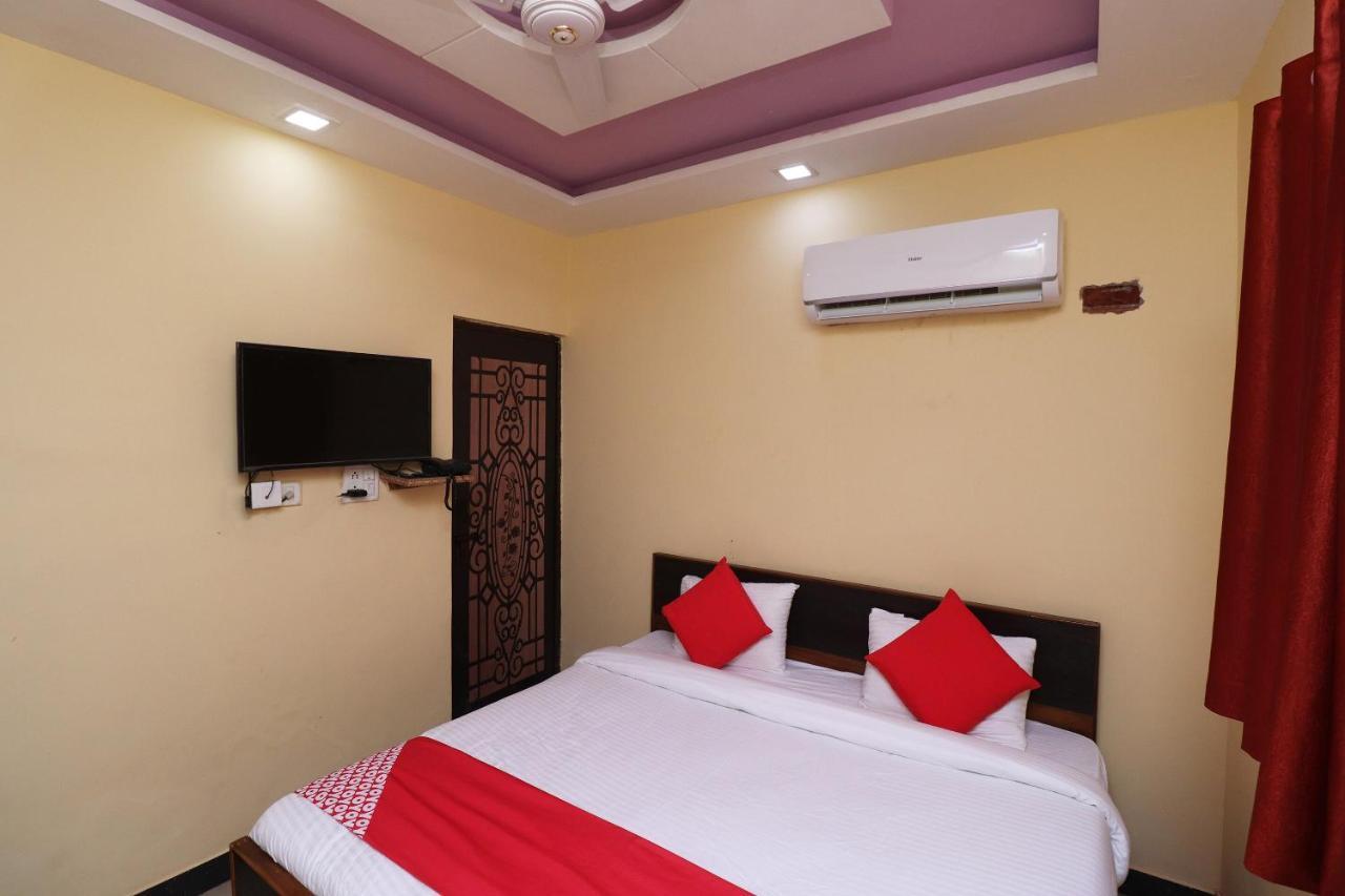Oyo 37887 Sikandra Palace & Restaurant Hotel Agra (Uttar Pradesh)