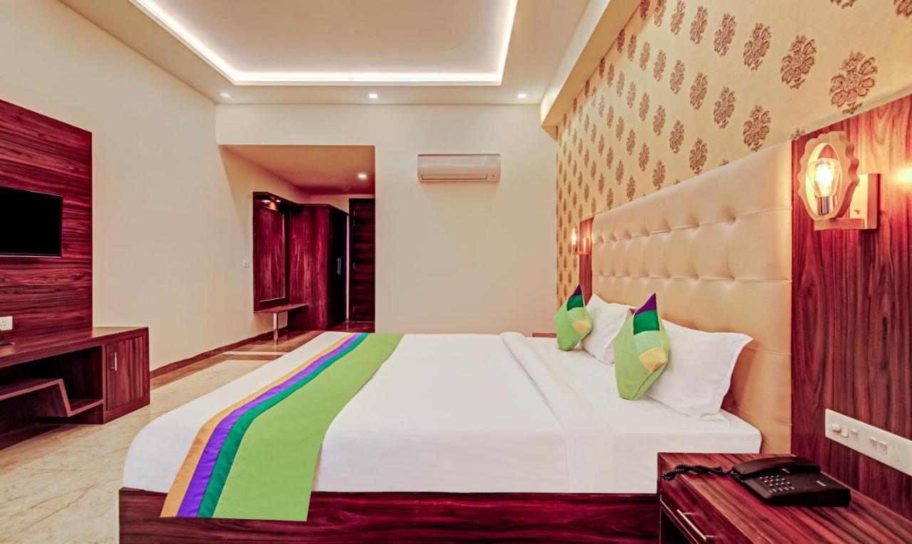 Treebo Trend Swess Grand Agra (Uttar Pradesh)