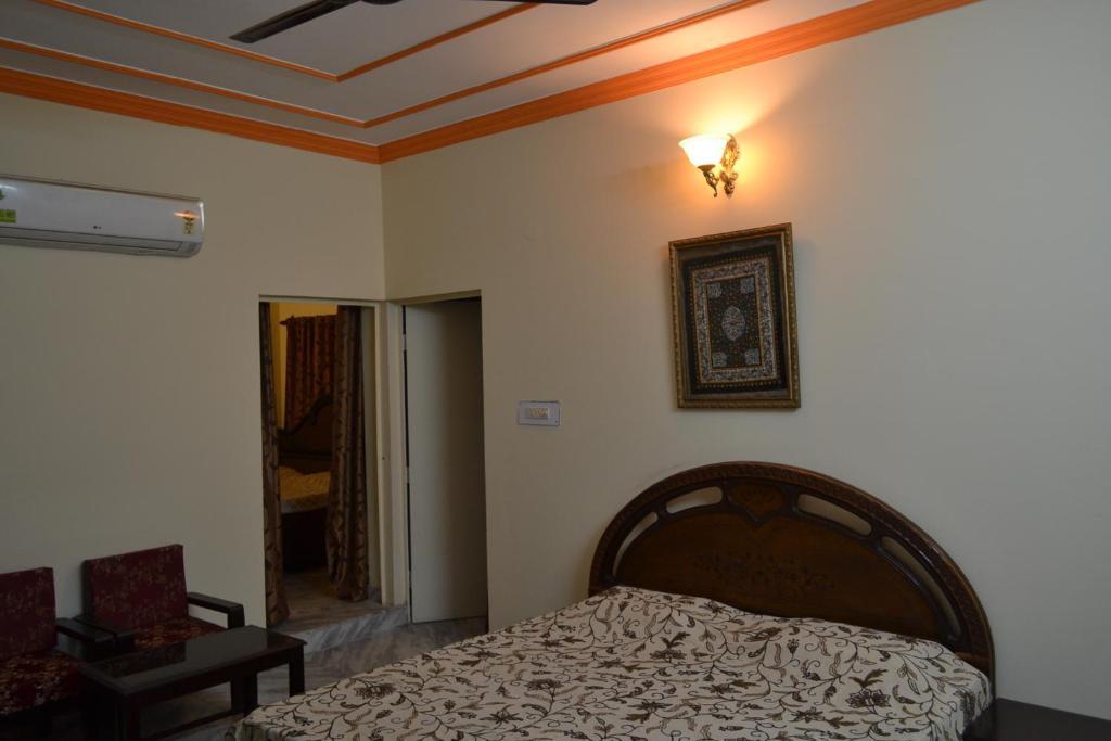 Homestay Sai Bed & Breakfast- Near Tajmahal *