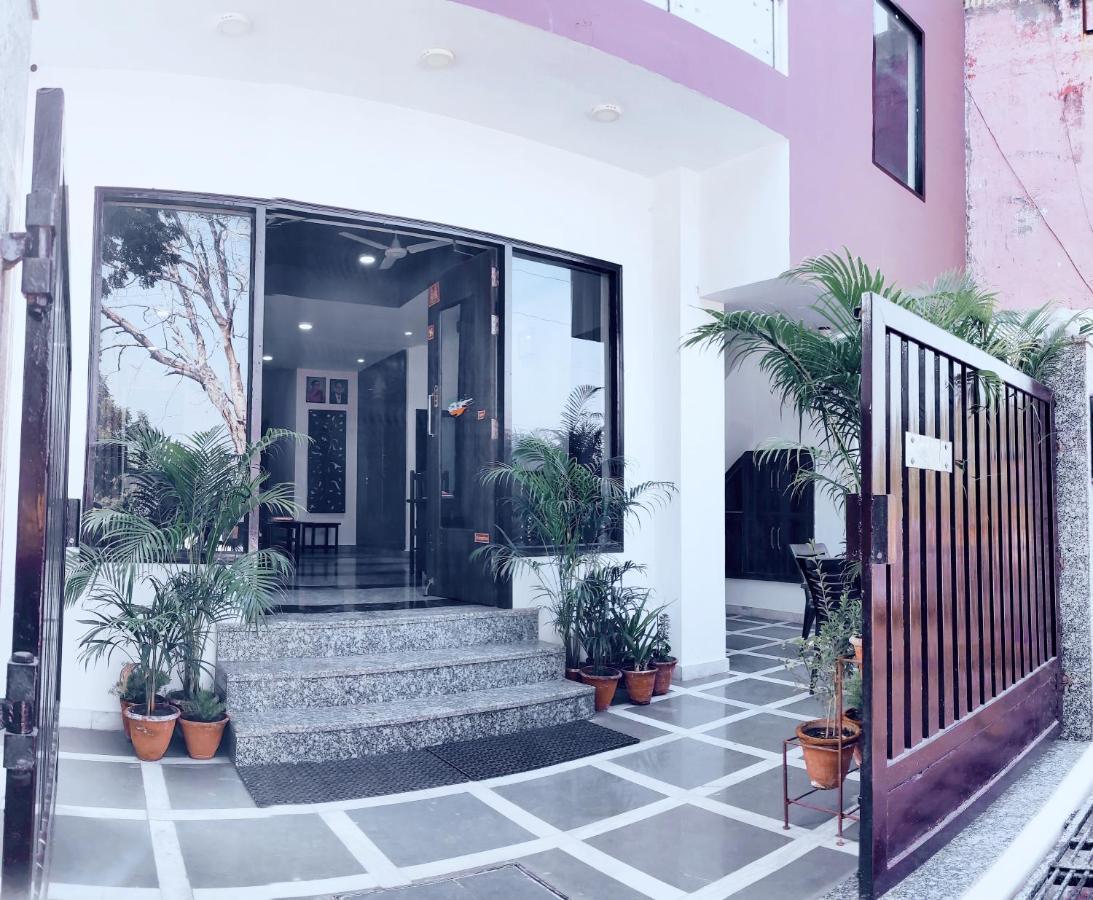 Bed & Breakfast Luxury Taj Homestay, 1km Walking Distance From Taj Mahal East Gate Agra (Uttar Pradesh)