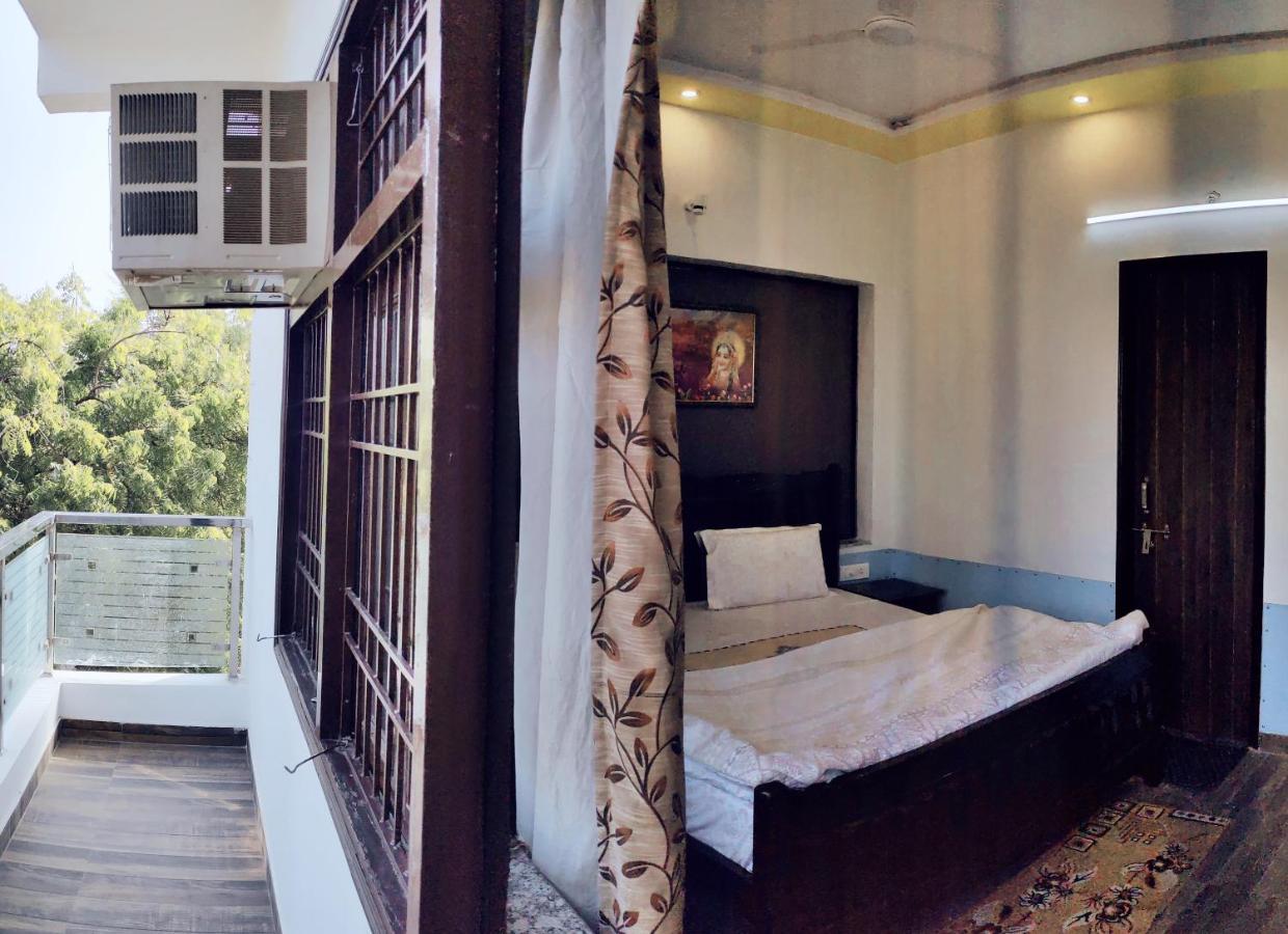 Luxury Taj Homestay, 1km Walking Distance From Taj Mahal East Gate