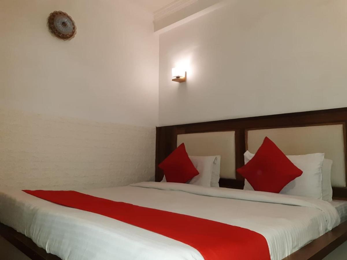 Guest house Hotel Radhe