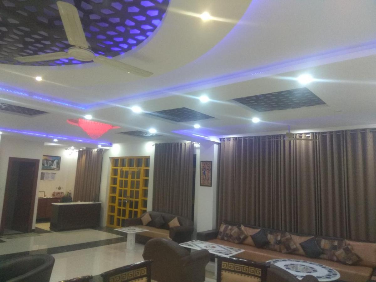Bed & Breakfast Taj Village - Taj Mahal Distance Only 700 Meter 2*
