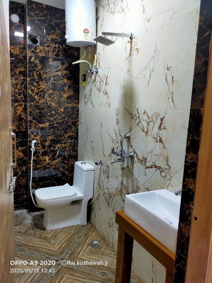 Byke Ride - Walkable From Agra Cantt Railway Station Guest house