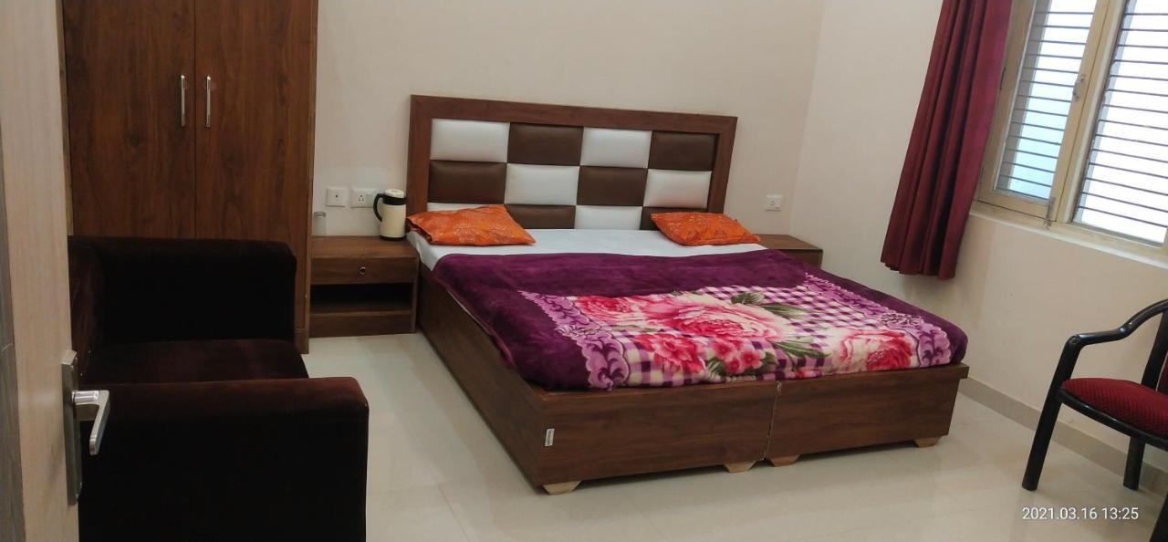 Hotel Hotel Kcr