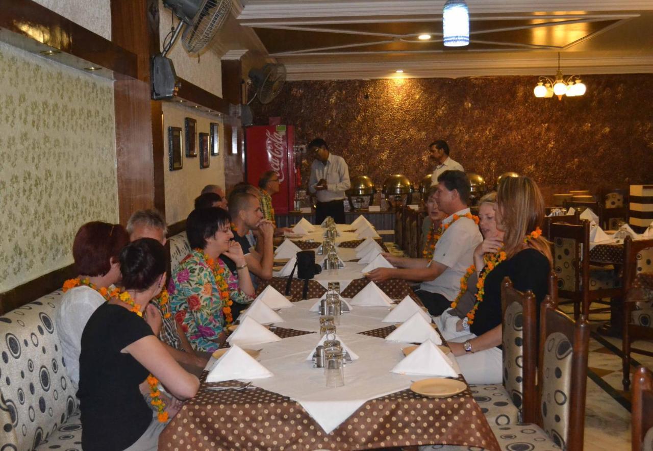 Hotel Priya