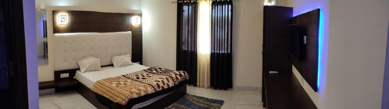 Taj Castle A Boutique Homestay *