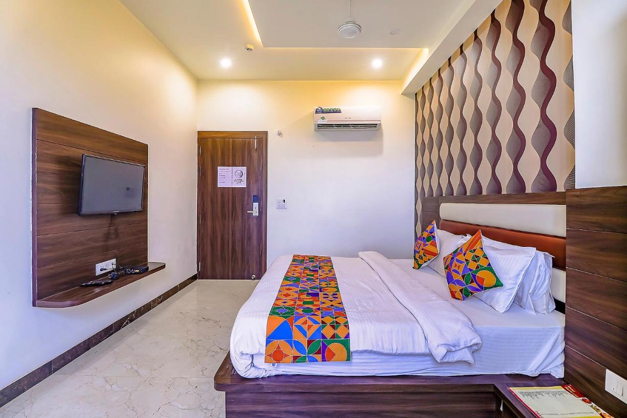 Hotel Fabhotel World Link Agra (Uttar Pradesh)