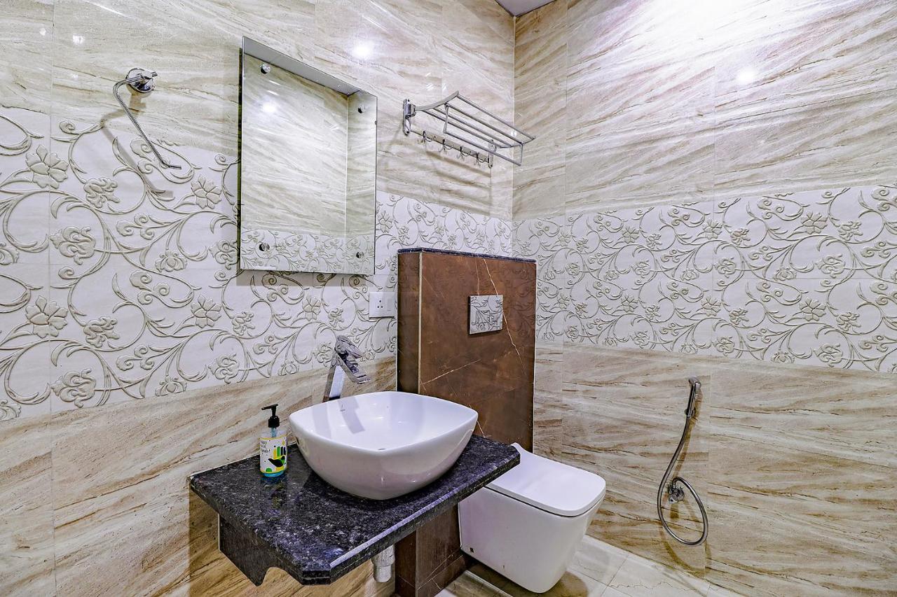 Hotel Fabhotel World Link 3*