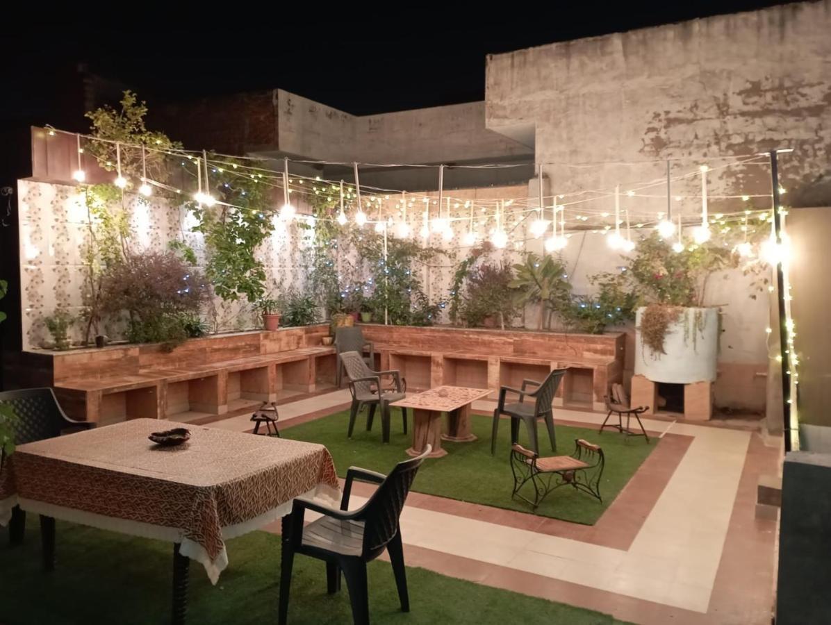 The Hideout Agra Near Taj Homestay