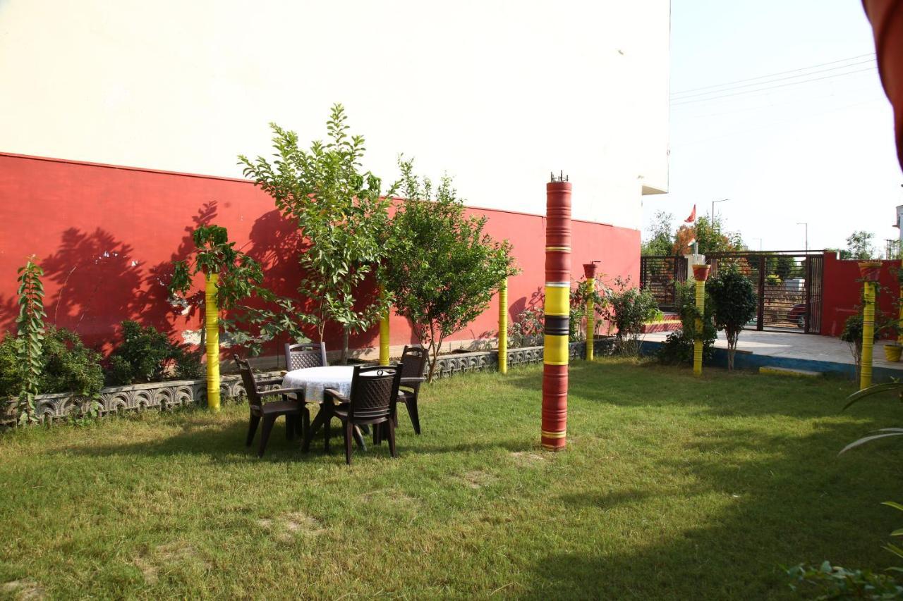 Villa 21 Agra Bed & Breakfast