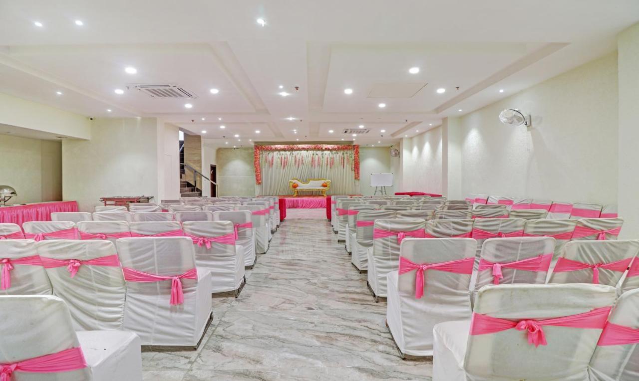 Treebo Trend Gt Palace Fatehabad Road 3*
