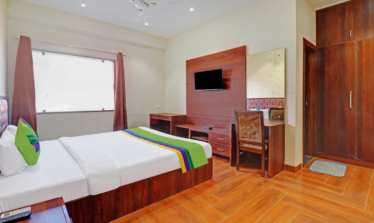 Treebo Trend Gt Palace Fatehabad Road